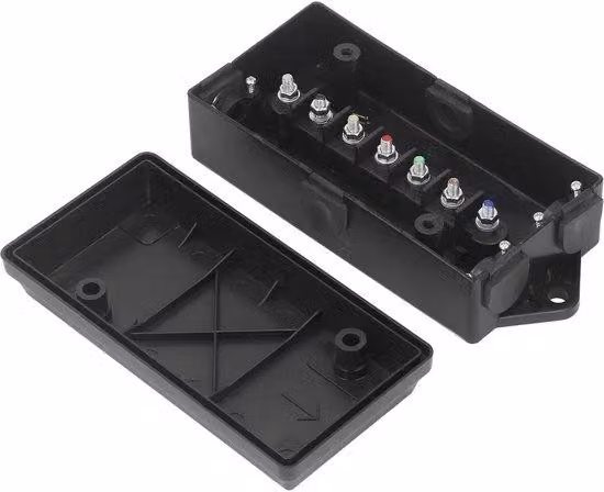 Presa per rimorchio impermeabile con connettore a 7 poli