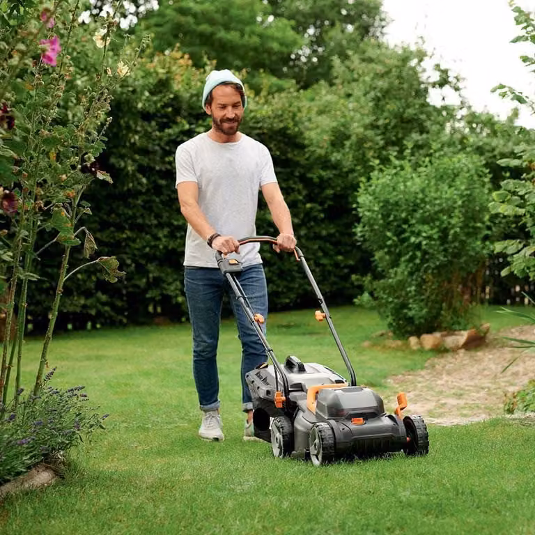 Tagliaerba elettrico - Larghezza di taglio 40 cm - con funzione mulching - Motore brushless potente - 40V - Colore: nero