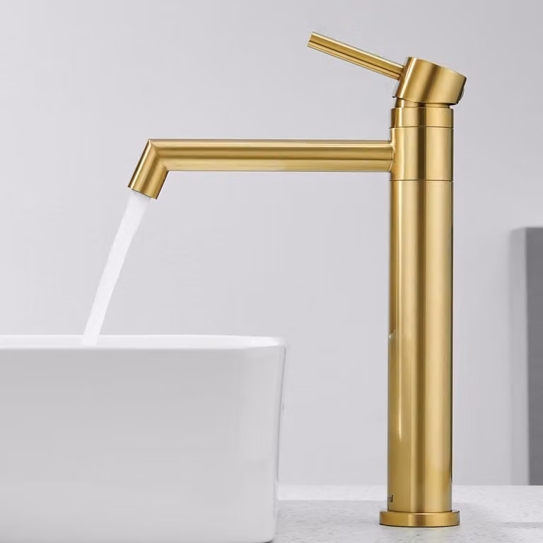 Miscelatore per lavabo, finitura oro, rotazione a 360°, altezza 204 mm