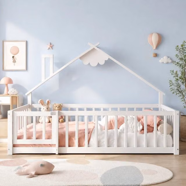 Letto per bambini REDOM a forma di casa in pino e MDF bianco L/P/H: 190 x 90 x 112 cm