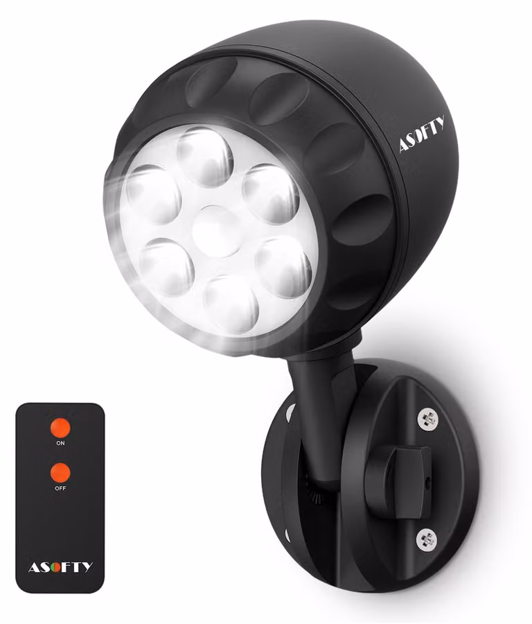 Confezione da 6 faretti LED con sensore di movimento, 1000 lumen, grado di protezione IP65, alimentati a batteria