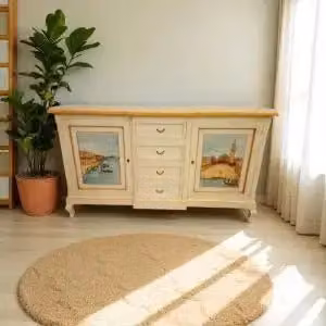 Credenza madia KIVIO in legno stile shabby chic color bianco e beige con decoro floreale