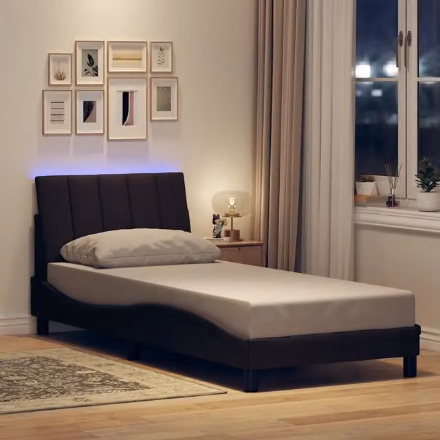 Giroletto senza materasso vidaXL Hanko in tessuto marrone con illuminazione sottostante e porta USB L/P/H: 200 x 80 x 85 cm