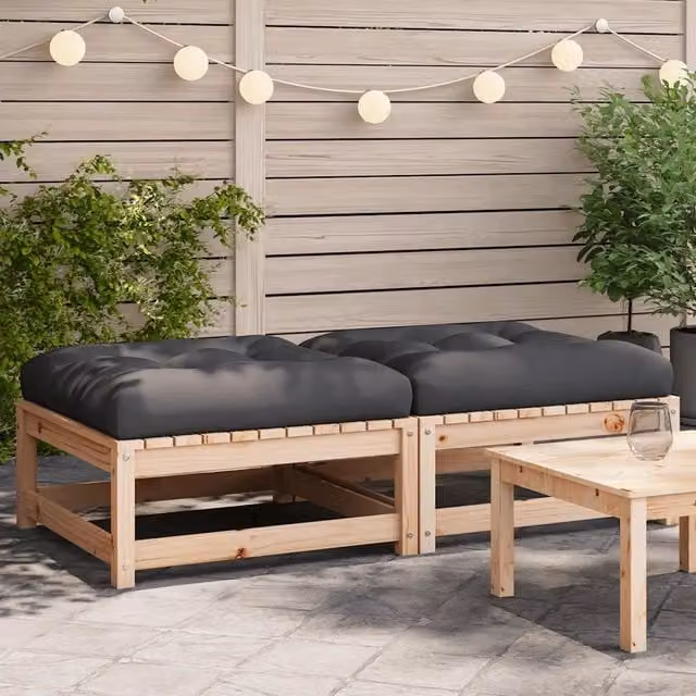Set di 2 poggiapiedi da giardino vidaXL in legno di pino massello con cuscini color antracite – 1