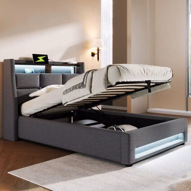 Letto singolo OKWISH con contenitore a sollevamento, porta USB, illuminazione LED e mensola integrata, rivestimento in tessuto grigio, L/P/H: 90 x 200 x 41 cm – 1