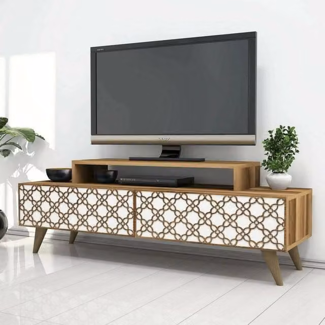 Mobile porta TV Arnara DMORA, Credenza da soggiorno moderna in legno e plastica, L 140 cm x H 48,8 cm x P 41,8 cm, Noce e Bianco