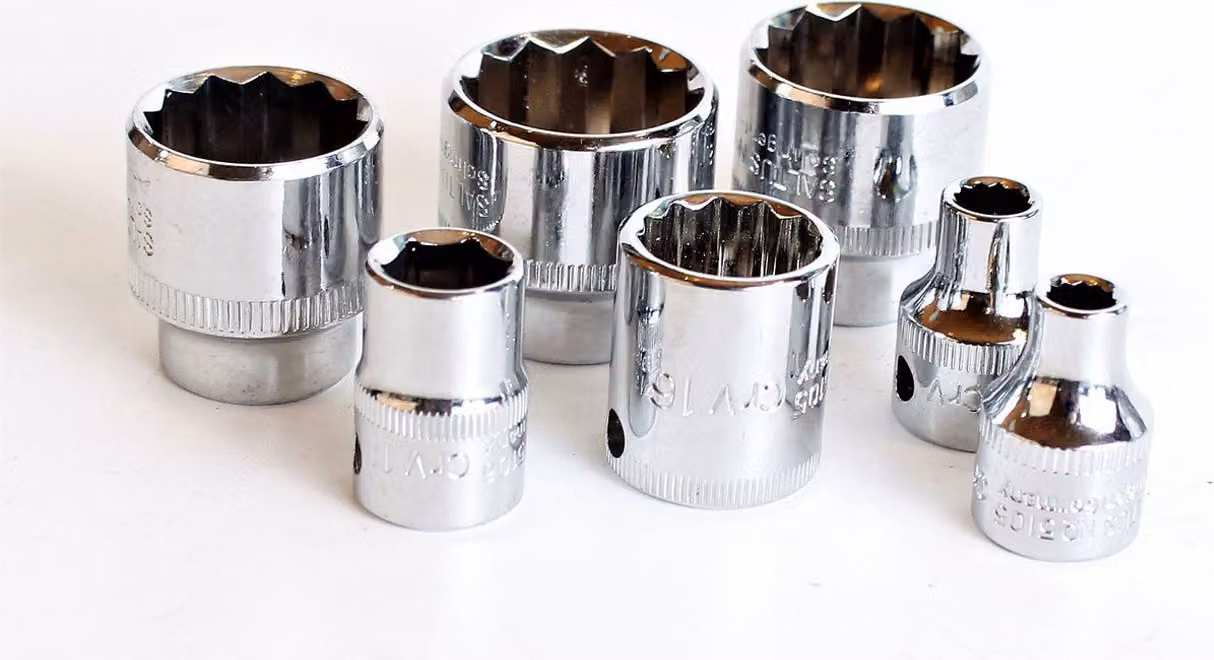 Set di prese SALTUS 7 pezzi chiavi a bussola da 3/8" Prese a bussola 5105