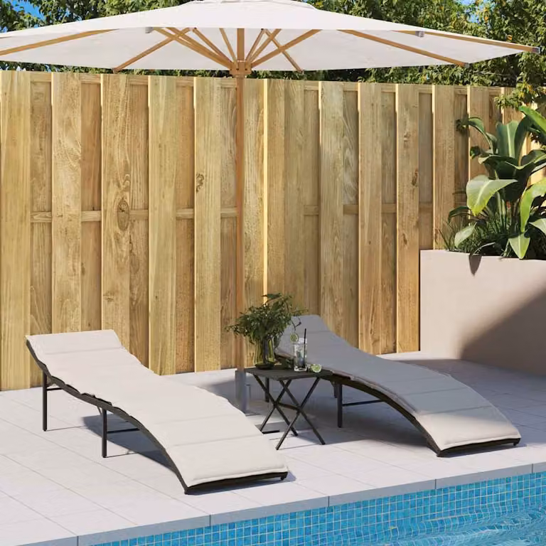 Set di 2 lettini prendisole vidaXL in polyrattan con cuscini neri e poggiatesta regolabile