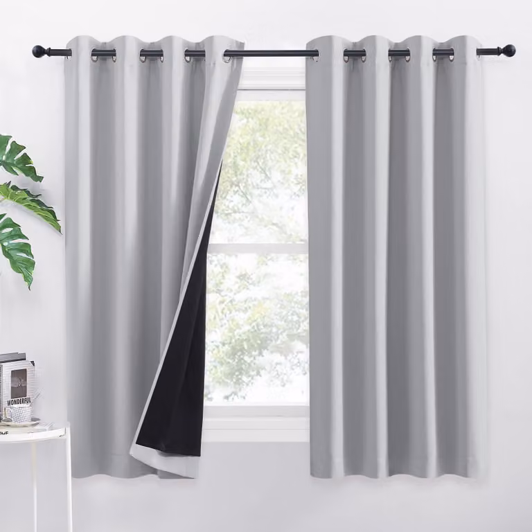 Tende oscuranti al 100% - Set di 2 tende pronte all'uso - Tende con passanti - Isolamento termico - 140x145 cm - Tessuto poliestere morbido - Tende oscuranti