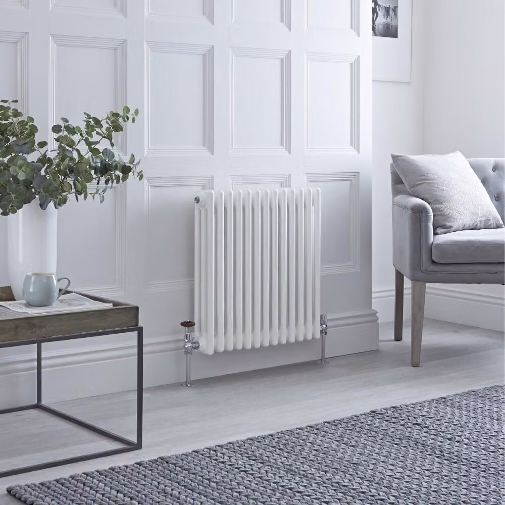 Radiatore Orizzontale Bianco Tradizionale a Tripla Colonna - 500mm x 605mm - Regent