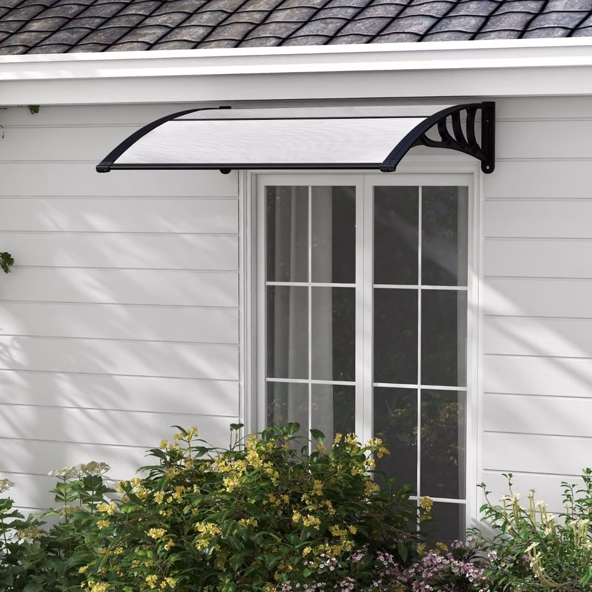 Tettoia per porta finestra Costway in policarbonato grigio e trasparente, protezione da sole per esterni L: 122 cm, H: 99 cm