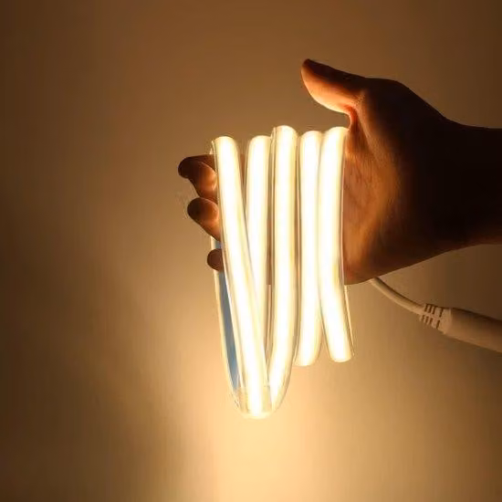 Striscia LED bianco caldo 2 m, 280 LED/m, impermeabile IP67