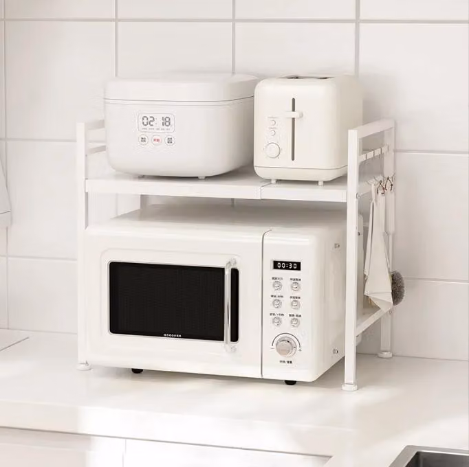 Ripiano per microonde, supporto per microonde - scaffale da cucina a 2 livelli - estensibile e regolabile - acciaio - con 6 ganci - bianco. 2 ripiani