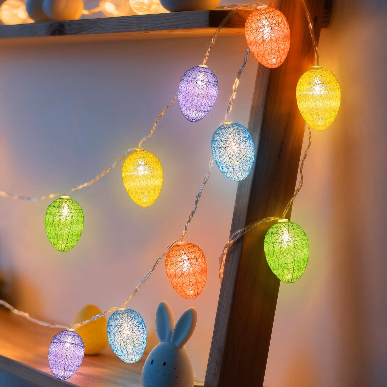 Catena di luci pasquali con 10 uova colorate, 2 metri di lunghezza, 5 colori, luce bianco caldo