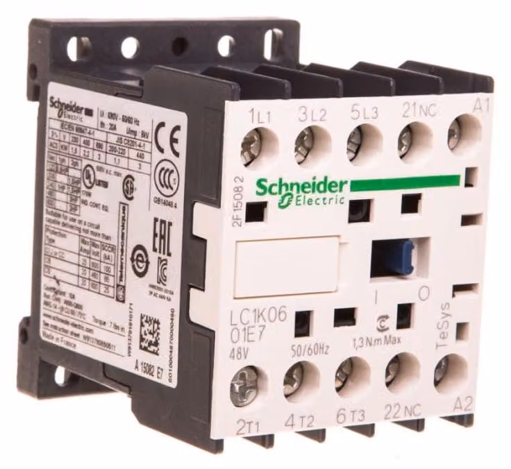 Contattore Schneider Electric LC1K 3p, +1Ö, 2,2 kW, 6 A, 400 V AC3, bobina 48 V AC LC1K0601E7