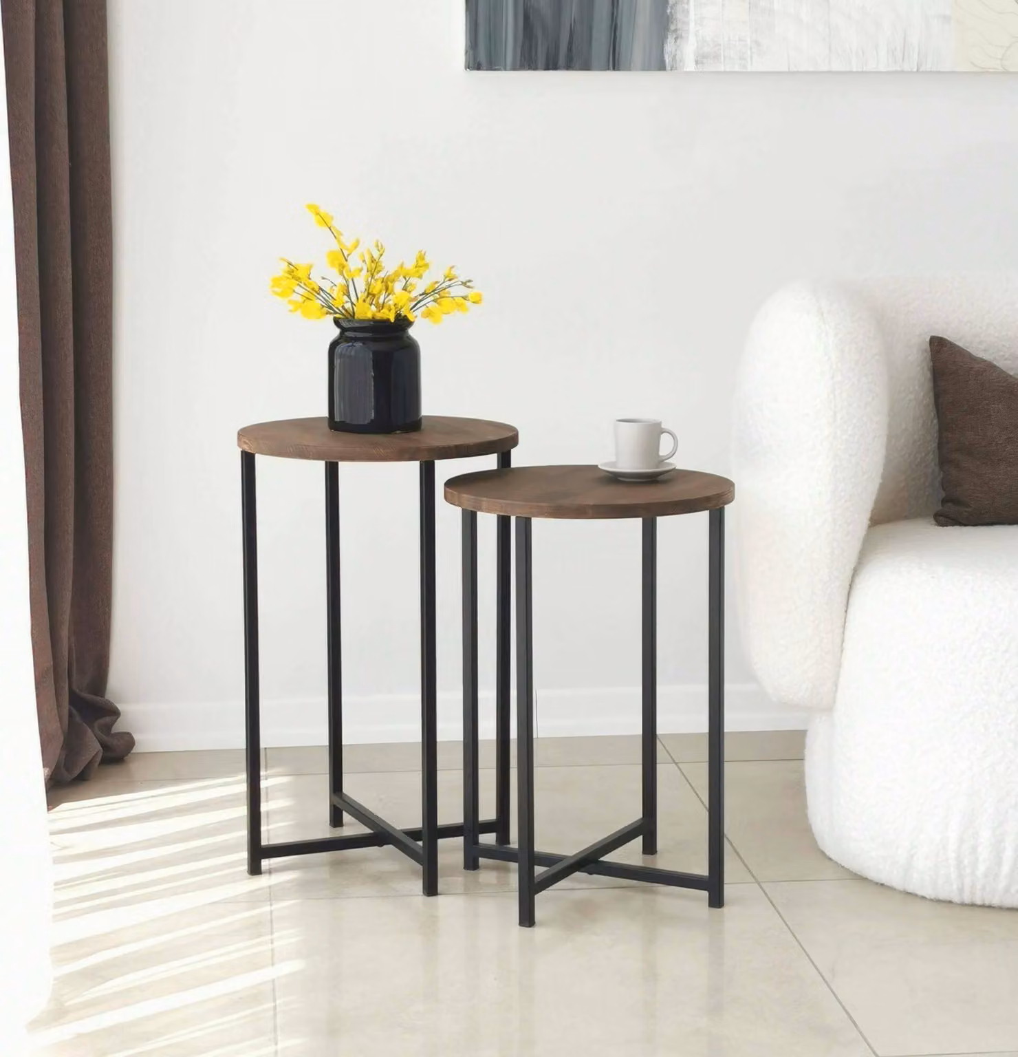 Dmora Tavolino da Salotto Gwenllian 35x70x55h cm Nero, Forma Rotonda Materiale Piano in Legno Massello