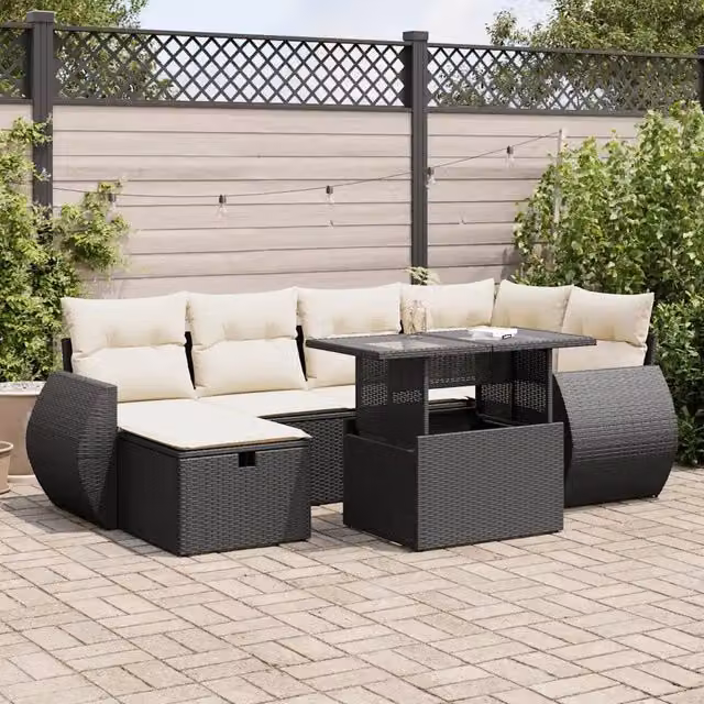 Set da giardino moderno vidaXL composto da 7 pezzi con divano ad angolo, tavolino da caffè e pouf in rattan con cuscini bianchi e nero