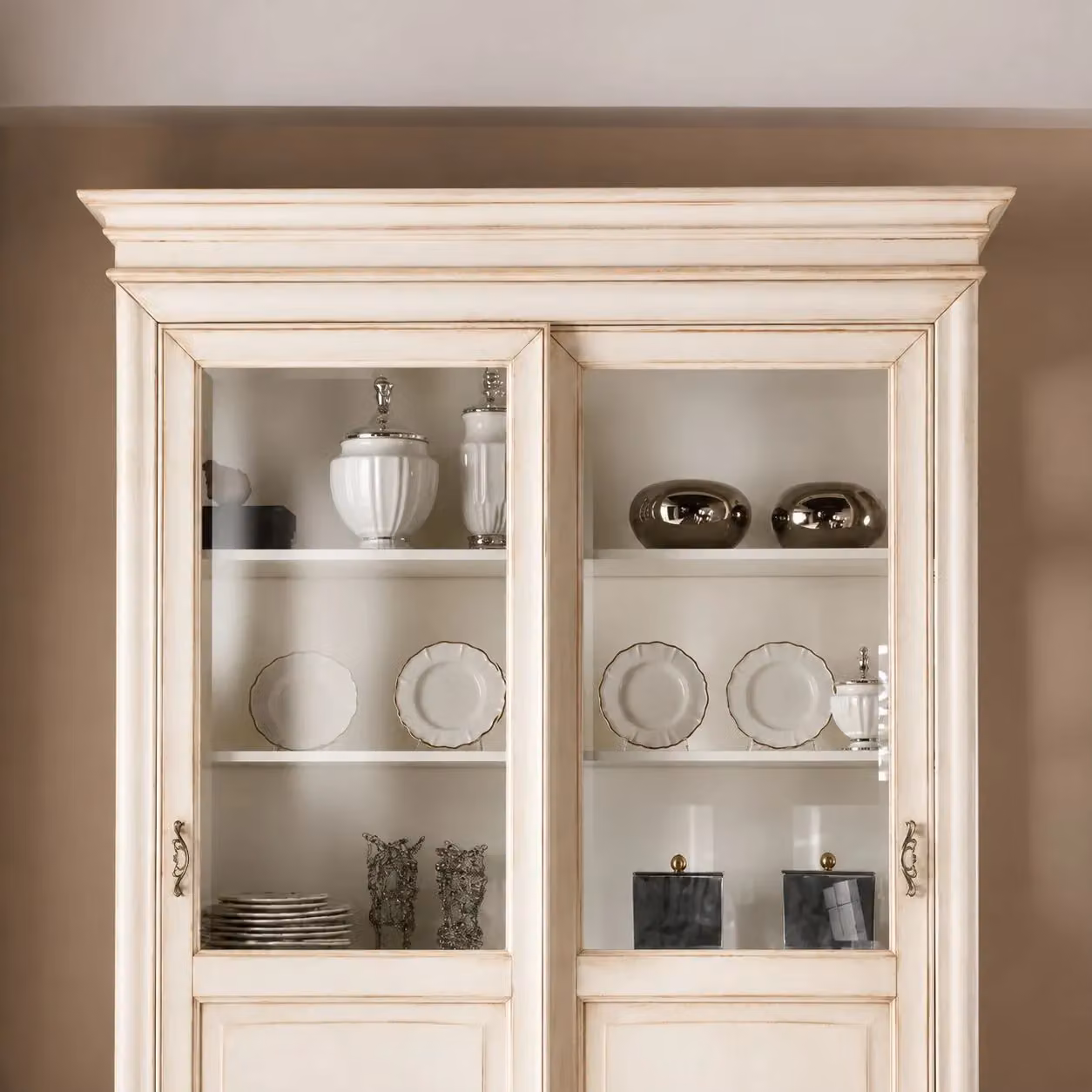 Vetrina classica in legno con ante scorrevoli in vetro stile shabby chic bianco anticato Mobili 2G L/P/H: 165 x 50 x 215 cm – 3