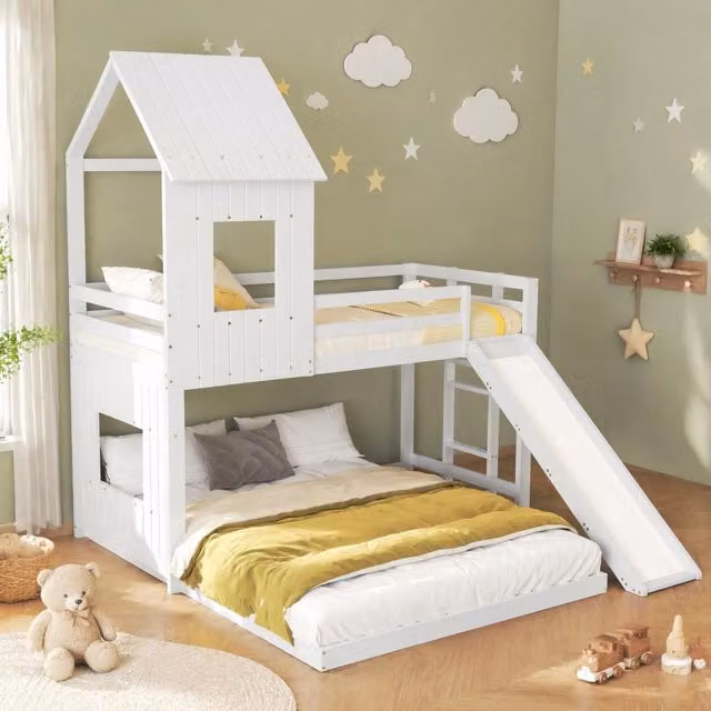 Letto a castello bianco con scivolo e casetta, 90x200 cm e 140x200 cm