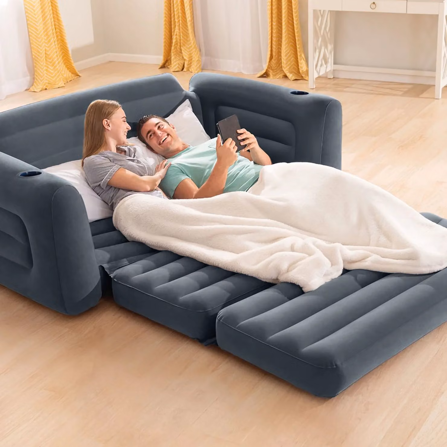 Intex Divano Letto Gonfiabile 2 Posti con Porta Bicchieri Grigio H 66 cm x L 231 cm x P 203 cm – 2