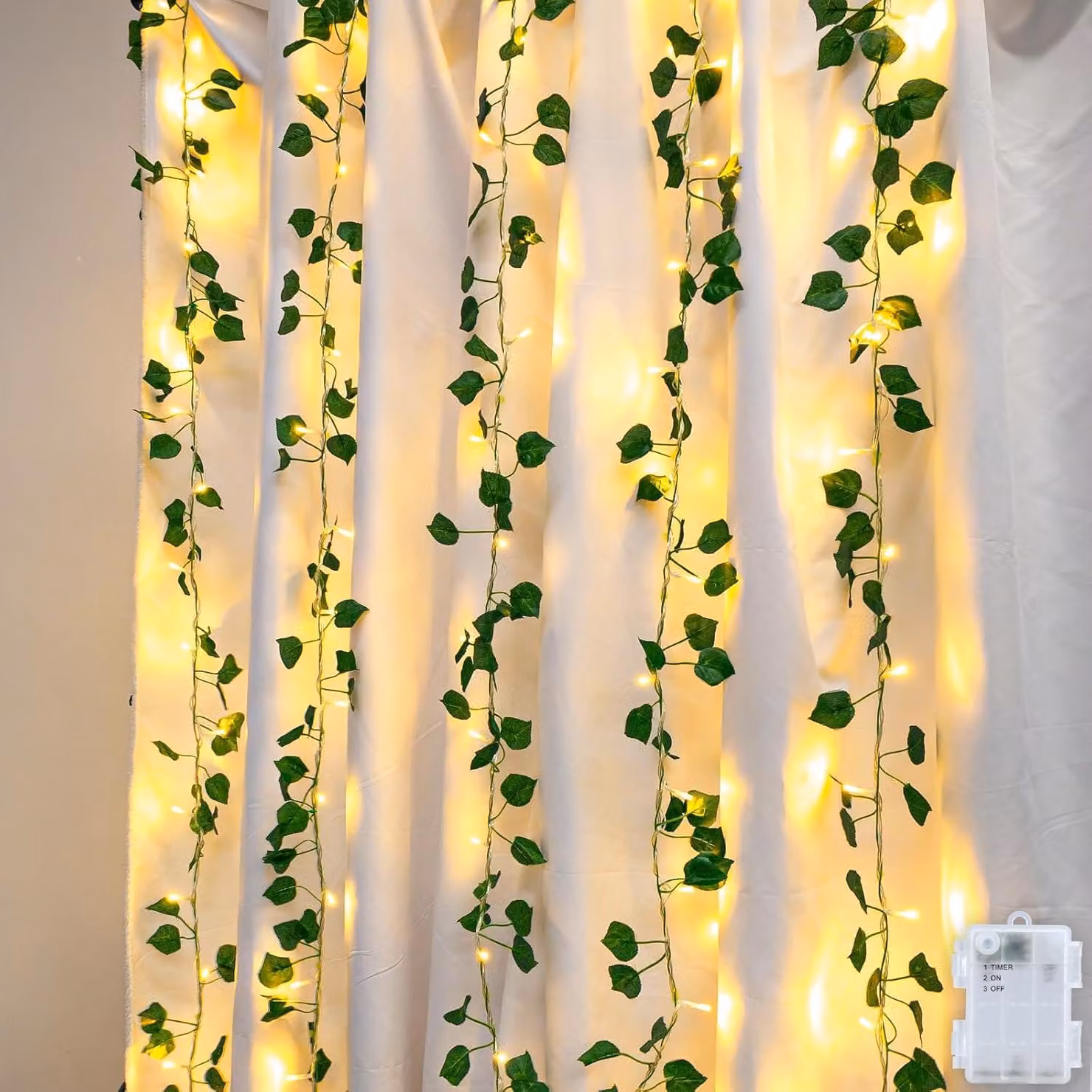 Catena luminosa da 5 metri - 50 LED - A batteria - Con timer - Luce calda - Ideale per Natale - Adatta per interni ed esterni