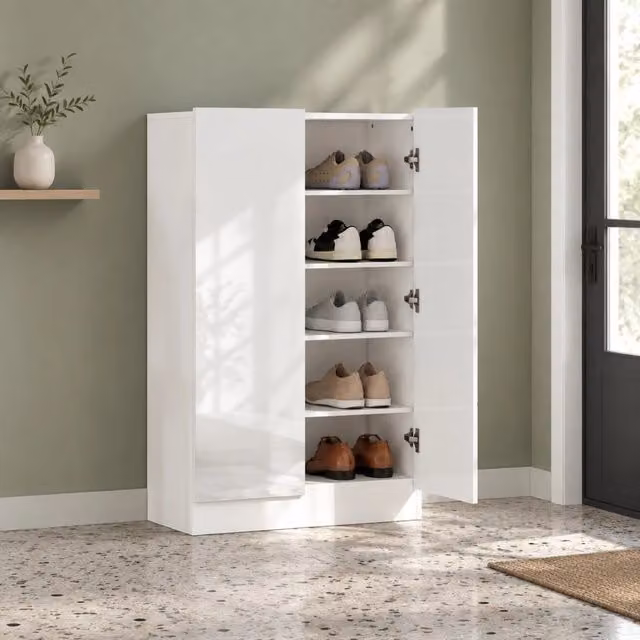 Scarpiera minimalista in legno bianco con 5 livelli per 15–20 paia di scarpe, dotata di ante con chiusura ammortizzata e sistema di ventilazione, L: 72 cm, P: 34.5 cm, H: 103 cm – 1