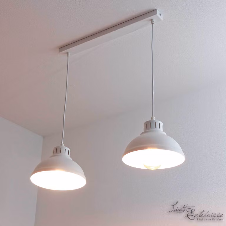 Lampada a sospensione industriale "Sven" in metallo bianco a 2 luci per soggiorno sala da pranzo tavolo da pranzo