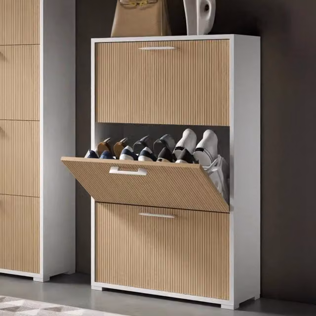 Scarpiera Dodecatheon DMORA, Mobile Portascarpe Moderno Bianco e Beige con Design Cannettato, L/P/H: 67 x 28 x 112 cm