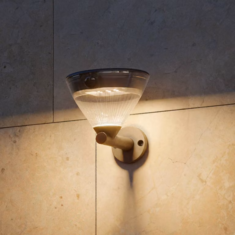 Philips Lampada da parete a LED e solare Kyna, nera, con sensore, IP44 Kyna, Nero, Plastica, Applique da esterni