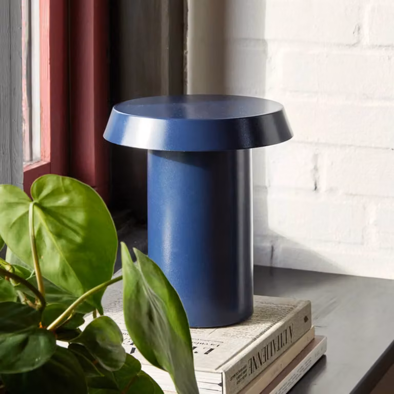 Hübsch Lampada da tavolo Keen, Blu, Soggiorno / Sala da pranzo, Metallo, Design, Lampada da tavolo