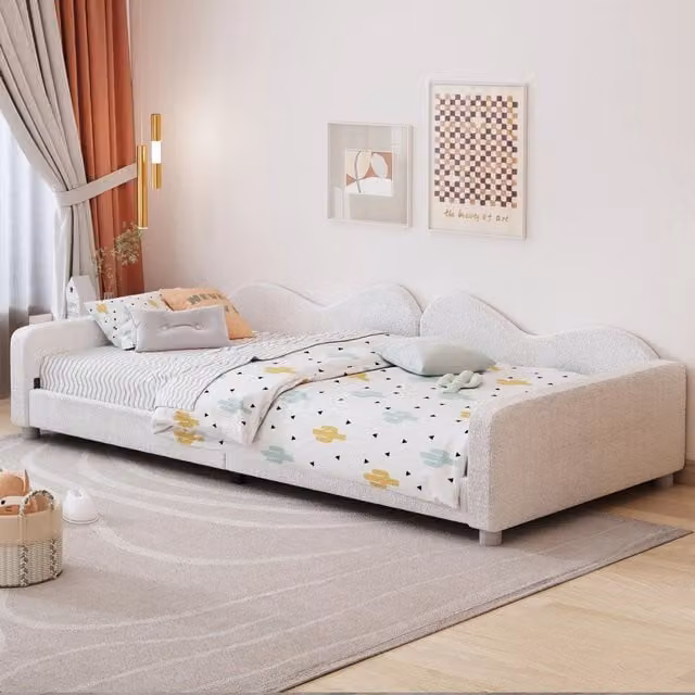 Letto imbottito per bambini e ragazzi con struttura divano letto in tessuto peluche, schienale e braccioli, Bianco, L/P/H: 200 x 90 x 42 cm