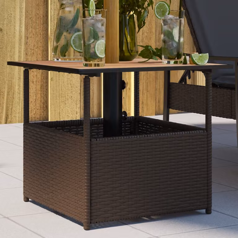 vidaXL Tavolo da giardino quadrato in polyrattan e legno di acacia marrone con foro per ombrellone L/P/H: 55 x 55 x 46,5 cm