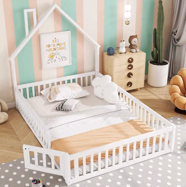 Letto per bambini in legno di pino e MDF 140 x 190 cm con struttura a forma di camino, rete a doghe, colore bianco