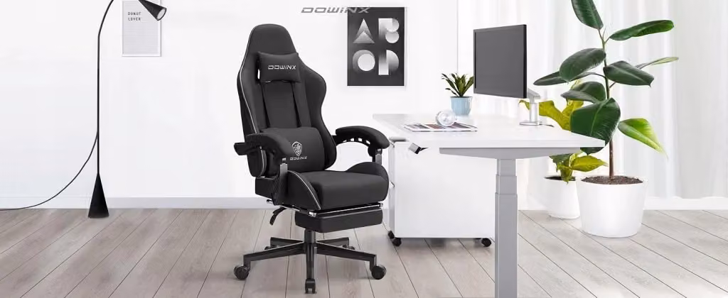 Sedia Gaming DOWINX Nera in Pelle Sintetica con Poggiapiedi, Schienale Reclinabile fino a 135°, Poggiatesta e Braccioli – 2