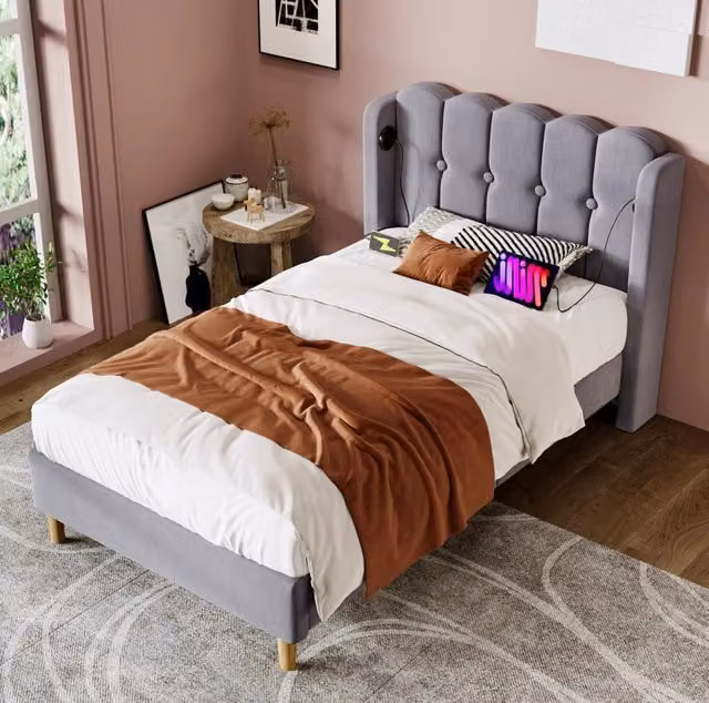 Letto singolo imbottito con testiera; porte USB e Type-C; lino grigio; 90 x 200 cm