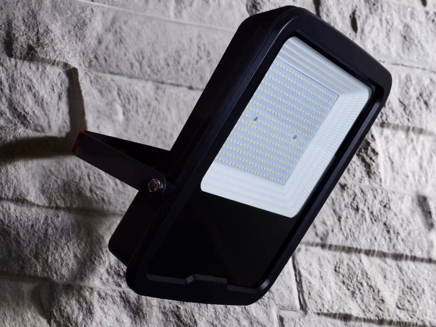NEDES Riflettore LED esterno professionale, 200W / 5000K / Nero - LF6027