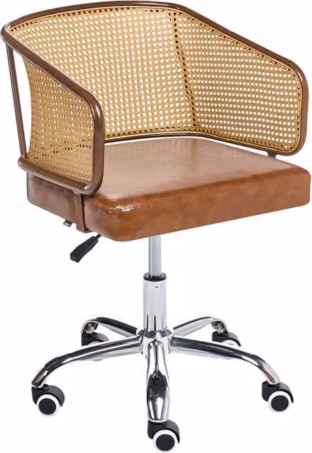 Sedia da ufficio BELIANI in ecopelle marrone con schienale in rattan, girevole a 360 gradi, con braccioli e altezza regolabile, ideale per casa e studio