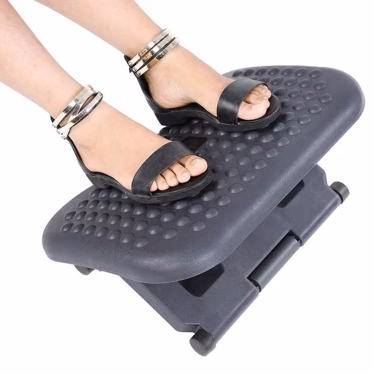 Supporto ergonomico per i piedi da posizionare sotto la scrivania