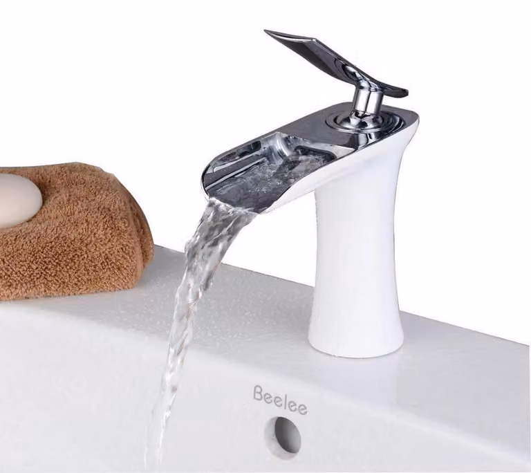 Miscelatore monocomando a cascata per lavabo, in ottone, bianco/cromato