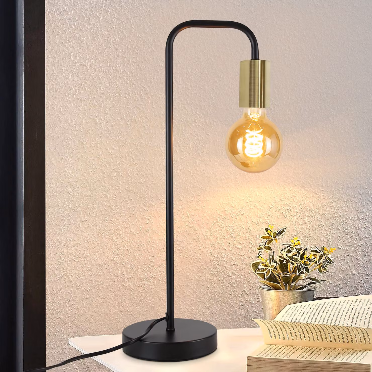 ZMH Lampada da tavolo Vintage Lampada da comodino Nero-Oro - Lampada da tavolo E27 Moderna 1 fiamma Lampada da scrivania industriale Retro con cavo metallico per soggiorno camera da letto Tavolo da pranzo Hotel Café