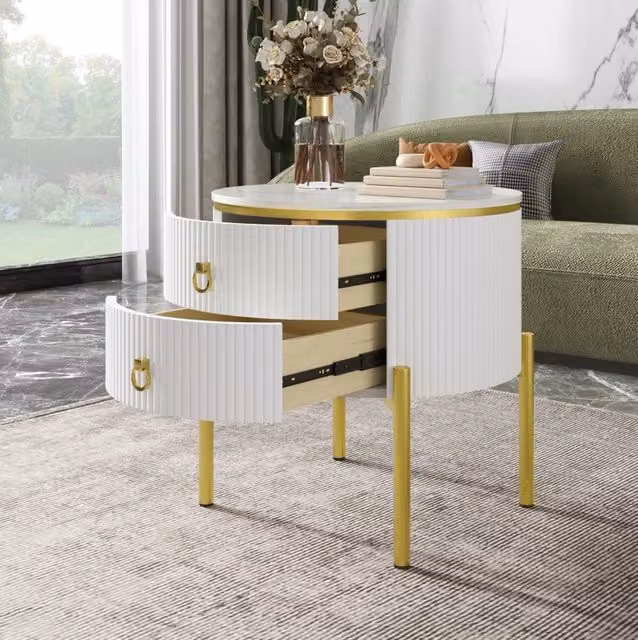 Tavolino con ripiani regolabili, piano effetto marmo bianco, gambe e maniglie dorate, 50x50x51 cm