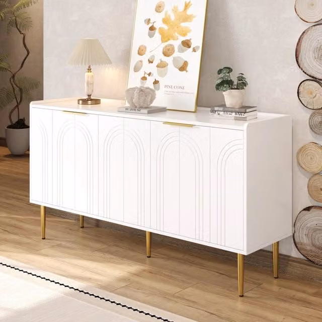 Sideboard moderno WISHDOR bianco con ante geometriche in MDF e gambe in metallo dorato