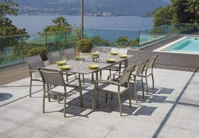 Tavolo allungabile San Donato Greenwood beige moderno per giardino e sala da pranzo