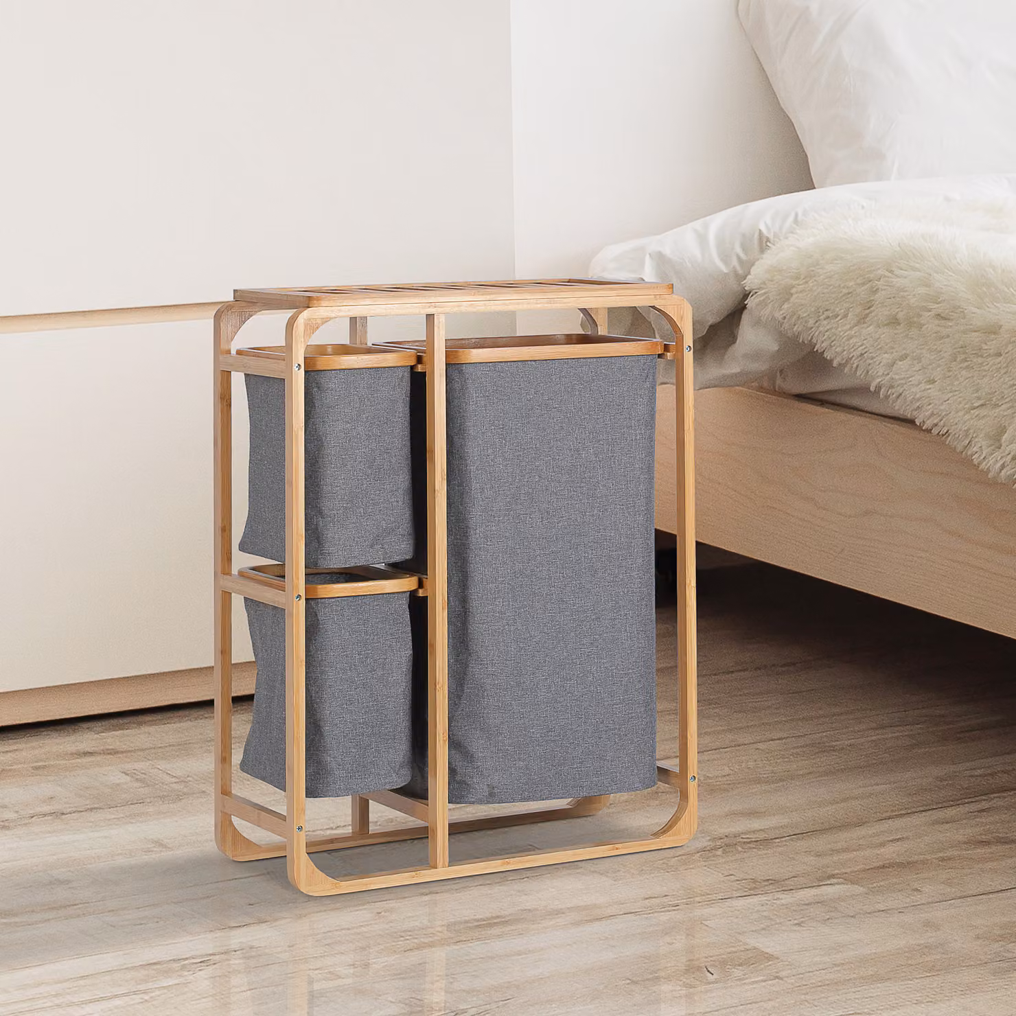 Cesto portabiancheria HOMCOM in bambù e tessuto grigio con 3 scomparti estraibili, L: 50 cm, P: 32 cm, H: 69,7 cm – 2
