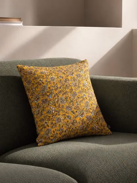 Cuscino quadrato in lino con motivo floreale giallo Kenay Home L/P: 40 x 40 cm – 1