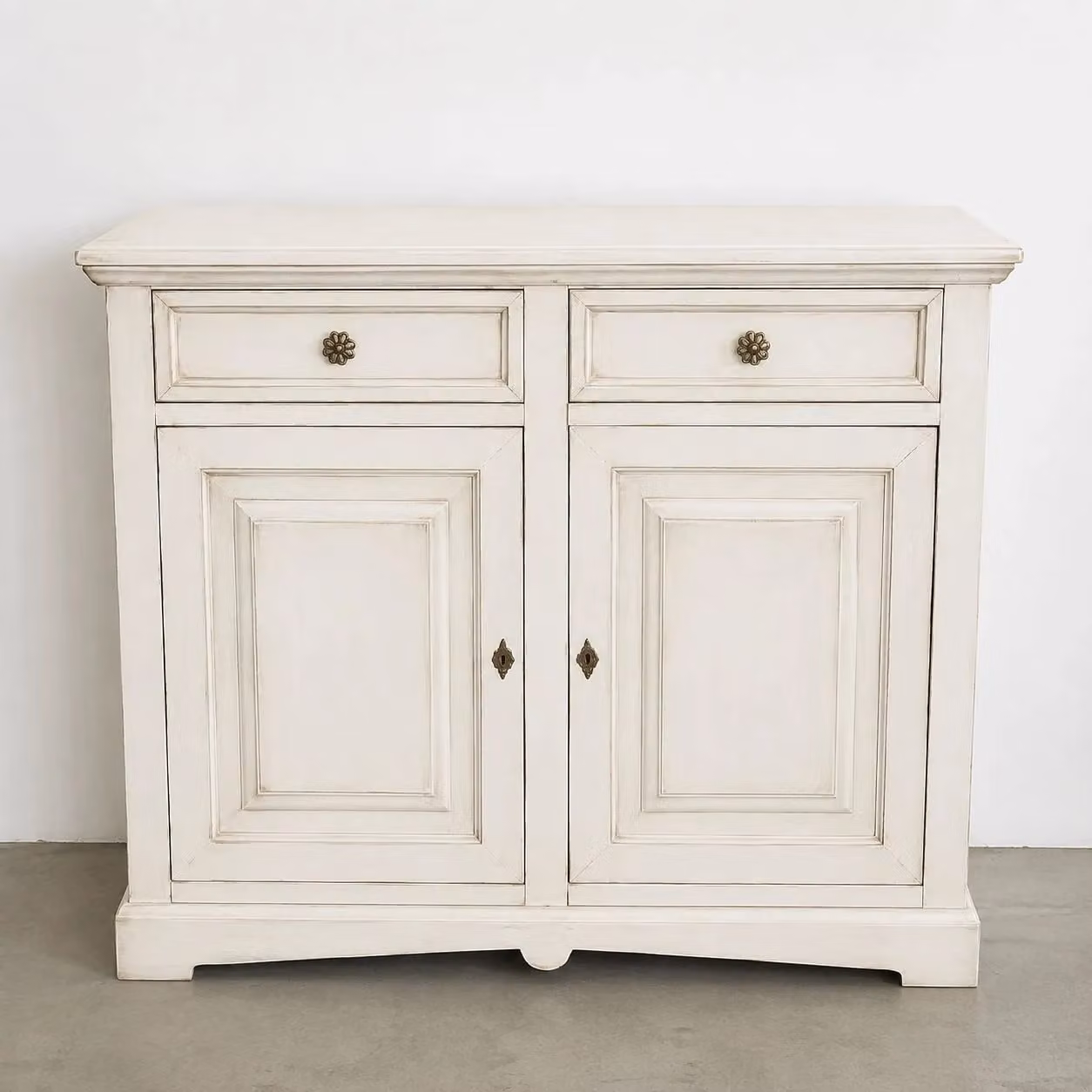 Credenza shabby chic in legno di pino bianco anticato Mobili 2G L: 117 cm, P: 46 cm, H: 96 cm – 1