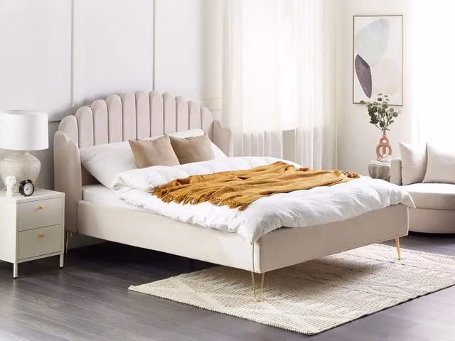 Letto Beliani con rete in tessuto beige e testata capitonné, L/P: 160 x 200 cm