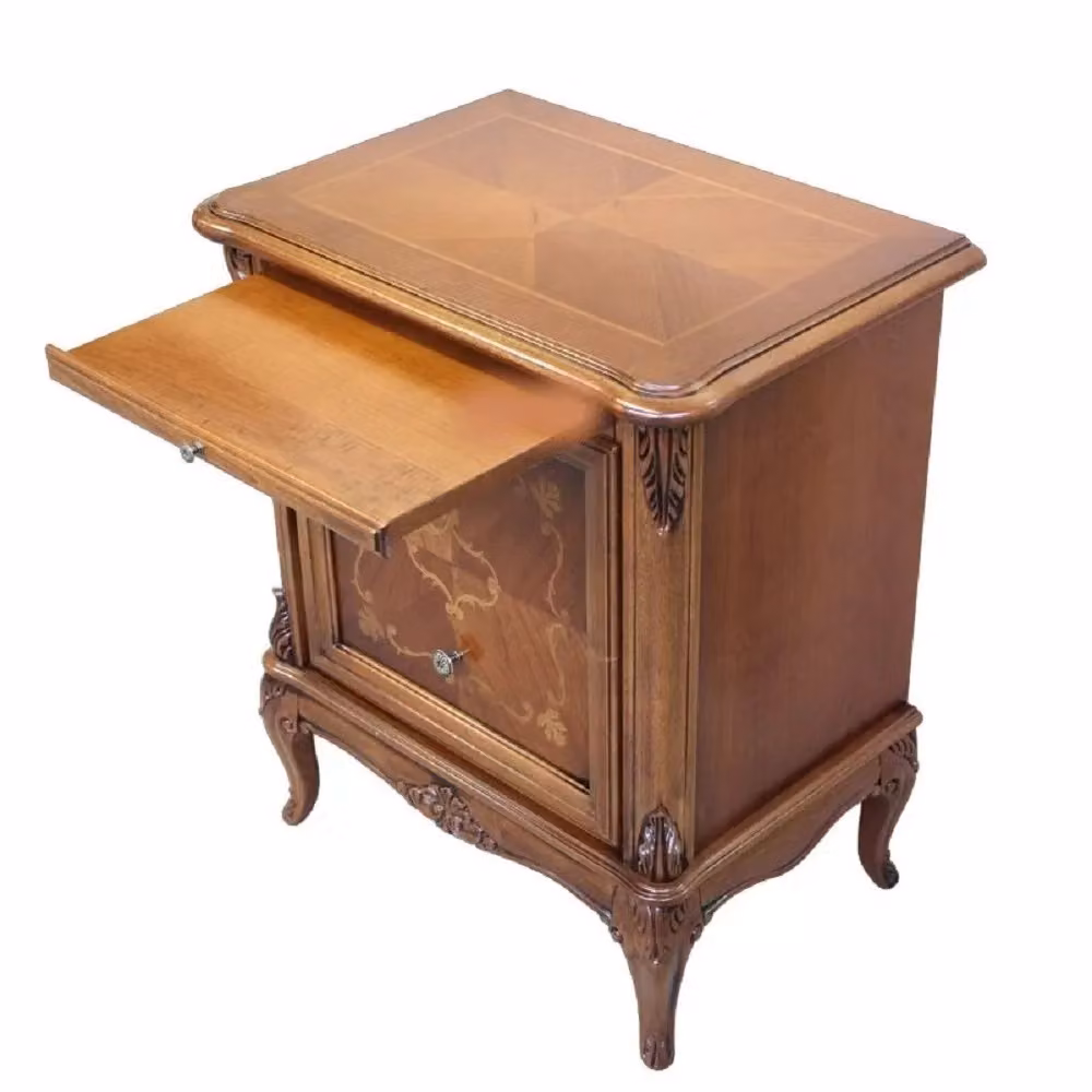 Comodino classico in legno Mobili 2G con 2 cassetti e 1 tiretto finitura bassano L: 61 cm, P: 41 cm, H: 71 cm – 2
