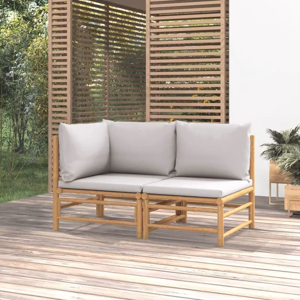 Set da lounge per giardino, composto da due elementi, con cuscini grigio chiaro e struttura in bambù