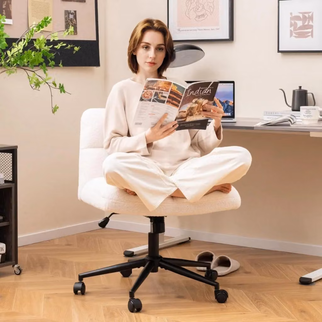 Sedia da ufficio girevole DESIGN IN in ecopelle beige con ruote e regolazione in altezza – 2
